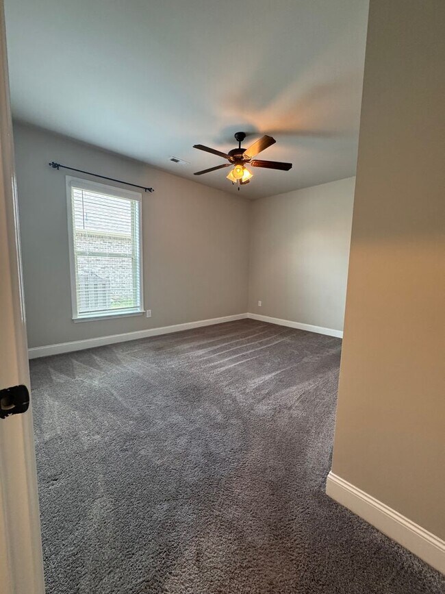 Building Photo - 234 Pumprock Dr