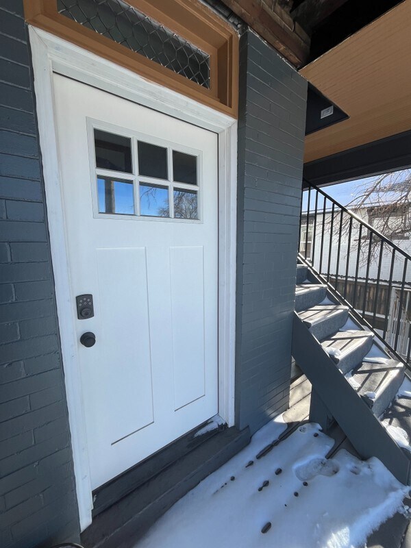 Building Photo - 1703 S 700 E