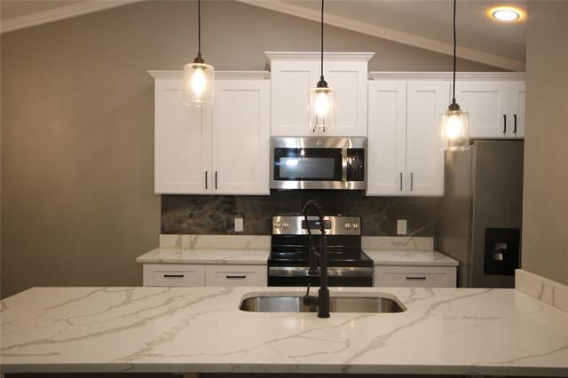 Building Photo - 5406 Yaupon Dr