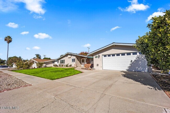 Building Photo - 1217 Coventry Dr