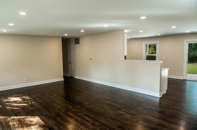 Building Photo - 1028 Valley Stream Dr