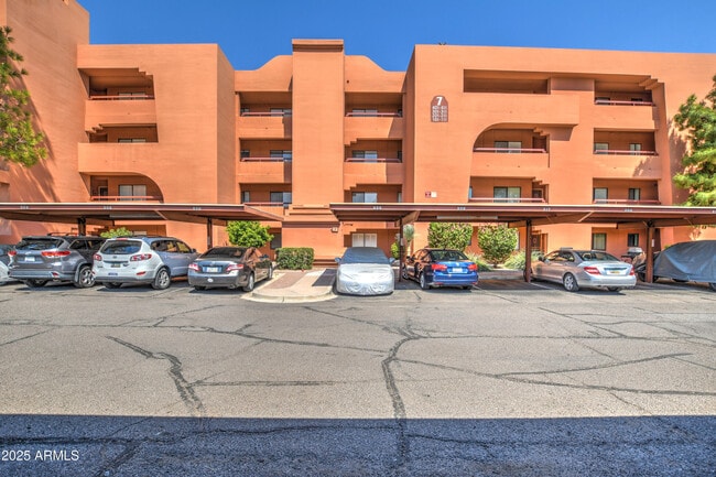 Building Photo - 4303 E Cactus Rd