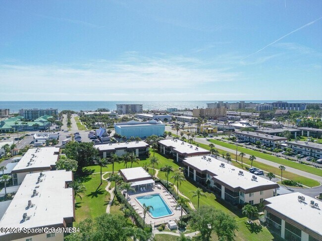 Building Photo - 201 St Lucie Ln