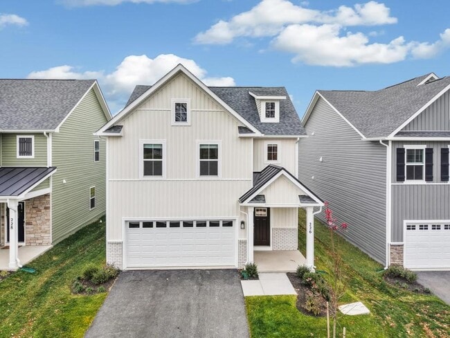 Building Photo - 226 Munsee Cir