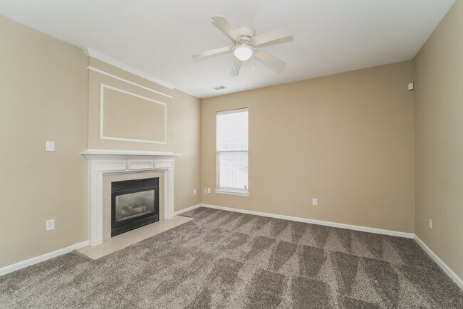 Building Photo - 2503 Carmathen Rd