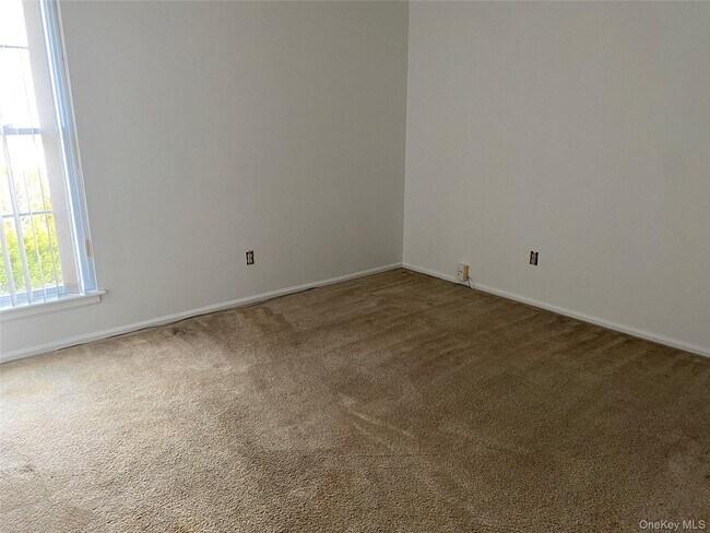 Building Photo - 50 Olde Wagon Rd