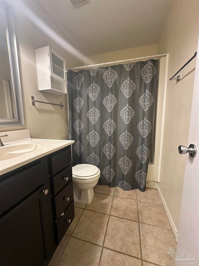 Building Photo - 4218 Baywoods Dr
