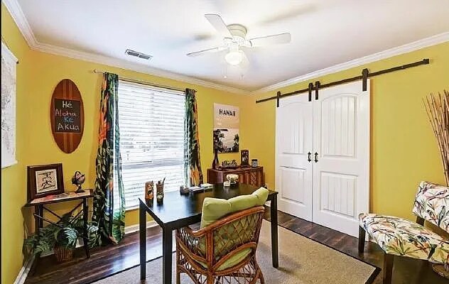 Building Photo - 621 Regency Dr