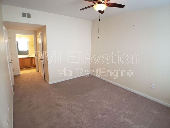 Building Photo - 8425 Pebble Creek Way