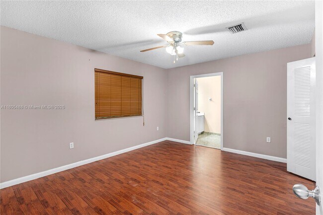 Building Photo - 8433 NW 189th St