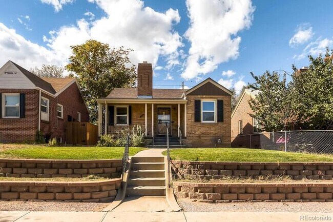 Primary Photo - Beautiful Brick Bungalow near Denver Zoo and the Museum of Nature and Science!