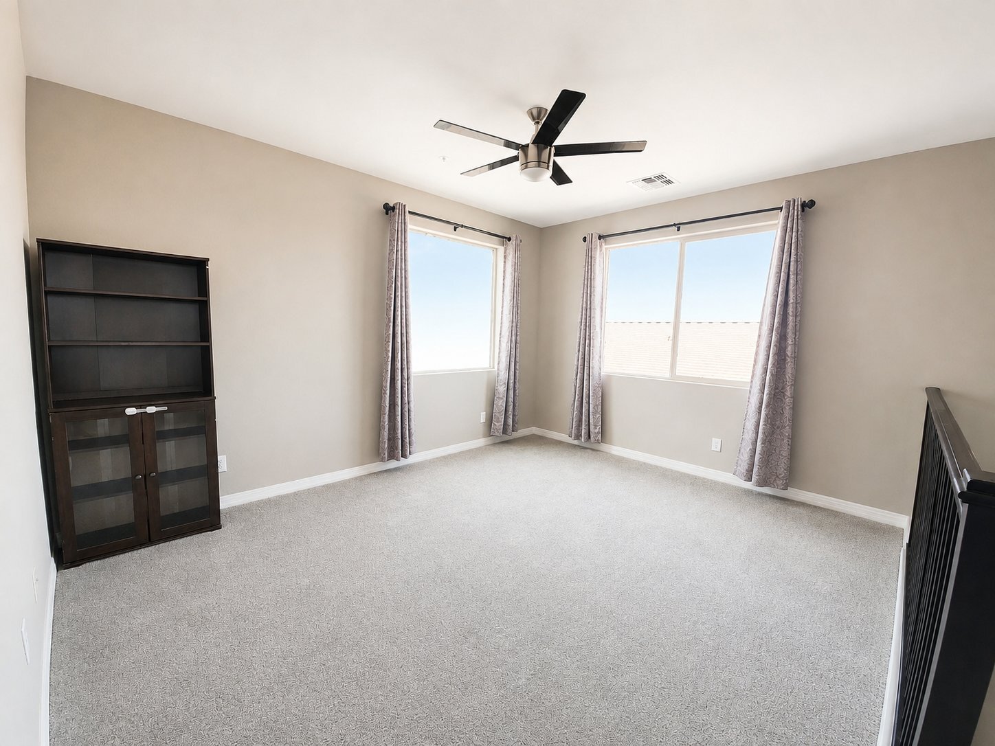 Building Photo - 3693 E Rakestraw Ln
