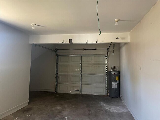 Building Photo - 3314 Montclair Cir