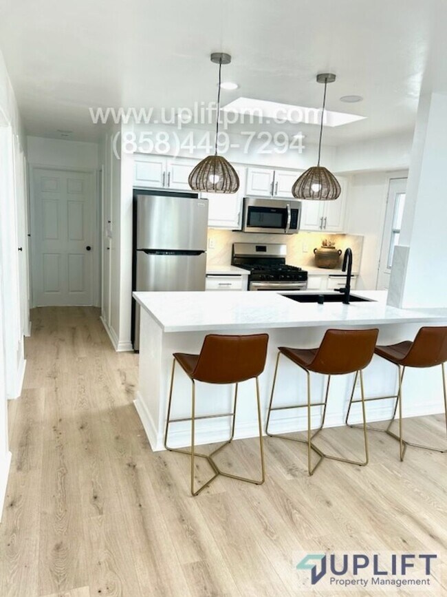 Building Photo - Remodeled 3-bedroom, 2-bath Cardiff Bungalow