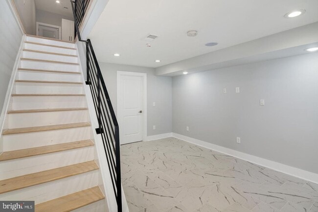 Building Photo - Newly Constructed Fishtown Home