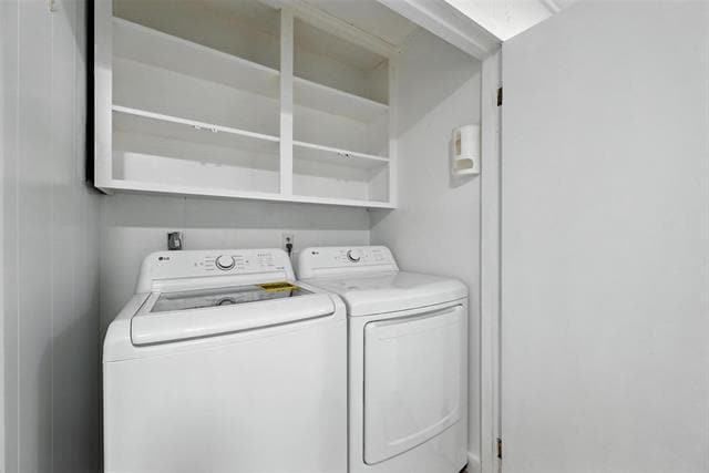 Building Photo - 1308 Dartmouth Pl