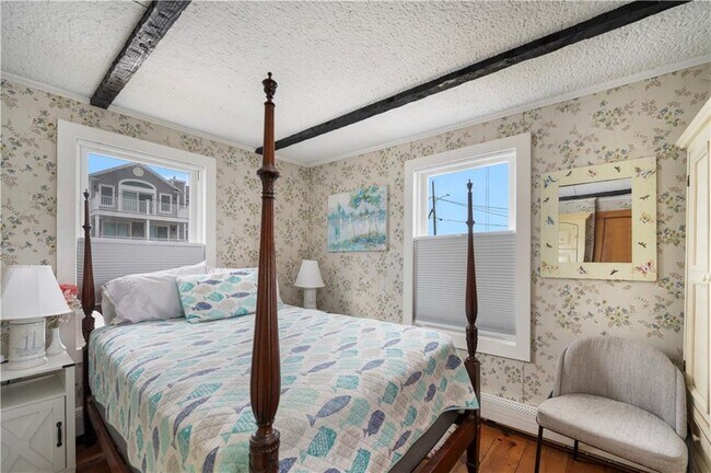 Building Photo - 28 Glenwood Ave