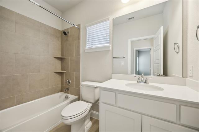 Building Photo - 975 Stampede Dr