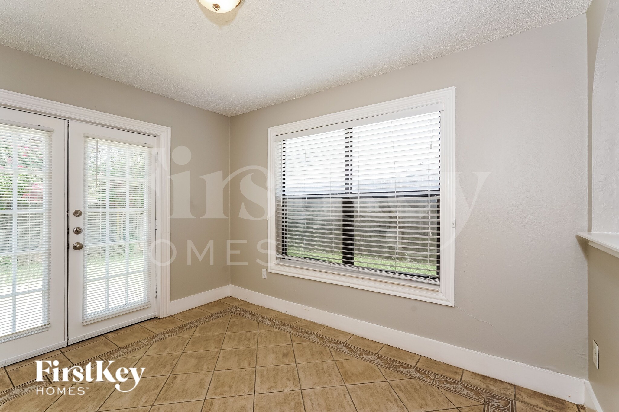 Building Photo - 5334 Riverport Dr