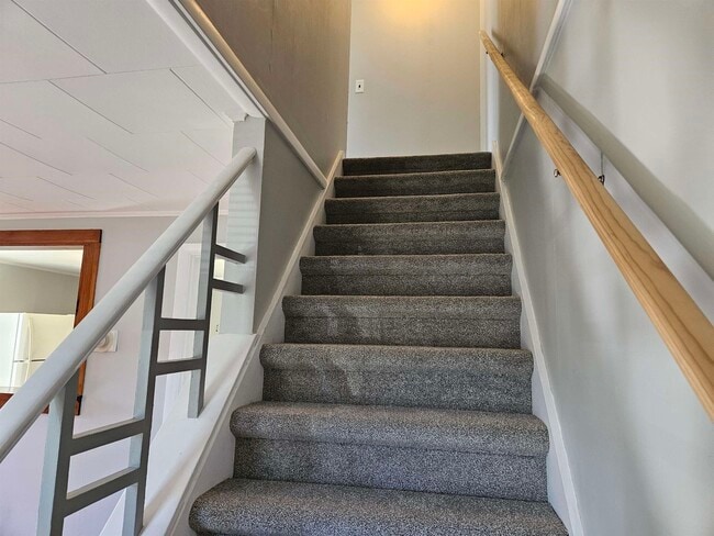 Building Photo - 16 McKenzie Dr