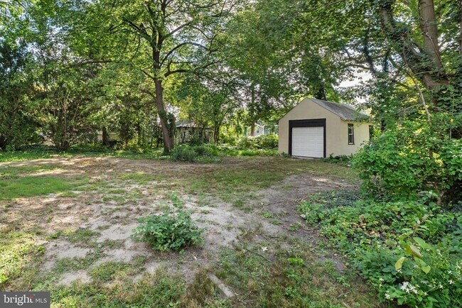 Building Photo - 4 E Haddon Ave