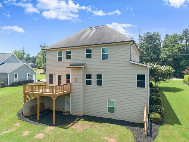 Building Photo - 6292 Gaines Ferry Rd