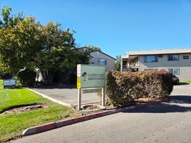 Building Photo - Juniper Court Apartments
