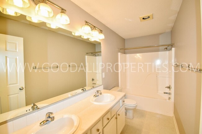 Building Photo - 4373 Ashley Park Dr
