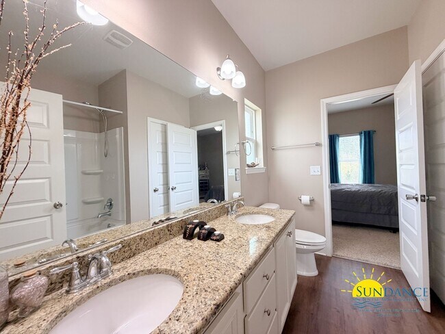 Building Photo - Spacious 4BR Home in Treasure Isle Estates in Navarre!