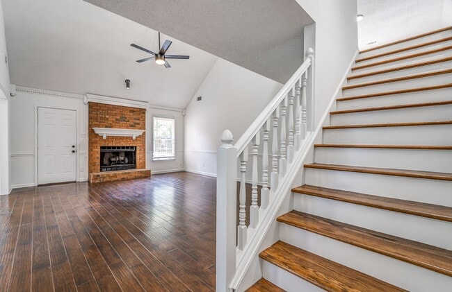 Building Photo - 8483 Timber Creek Dr