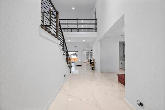 Building Photo - 3304 Belted Galloway St