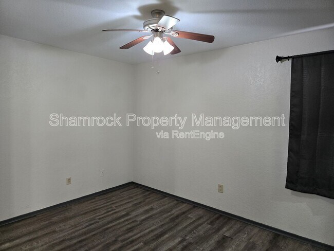 Building Photo - 1226 Baylor Ave