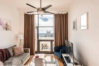 Building Photo - 715 N Church St