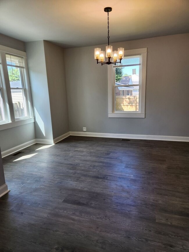 Building Photo - FOR RENT - NORFOLK 4BDRM / 2 BATH