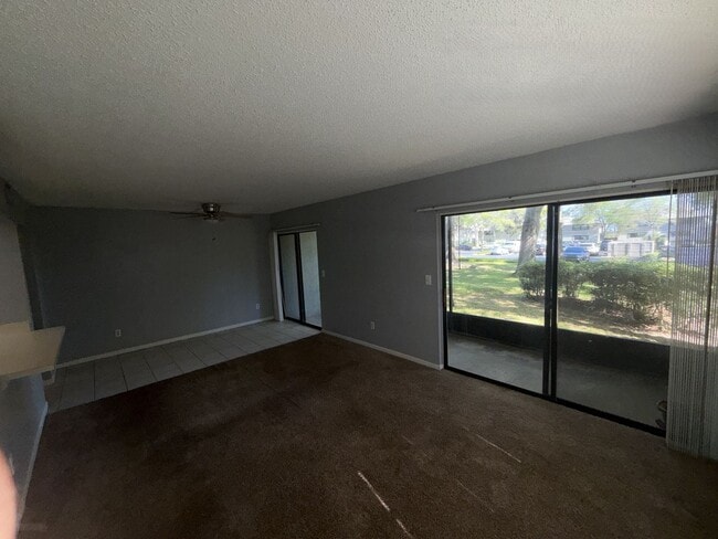 Building Photo - Condo In The Very Desirable Conquistador Condos