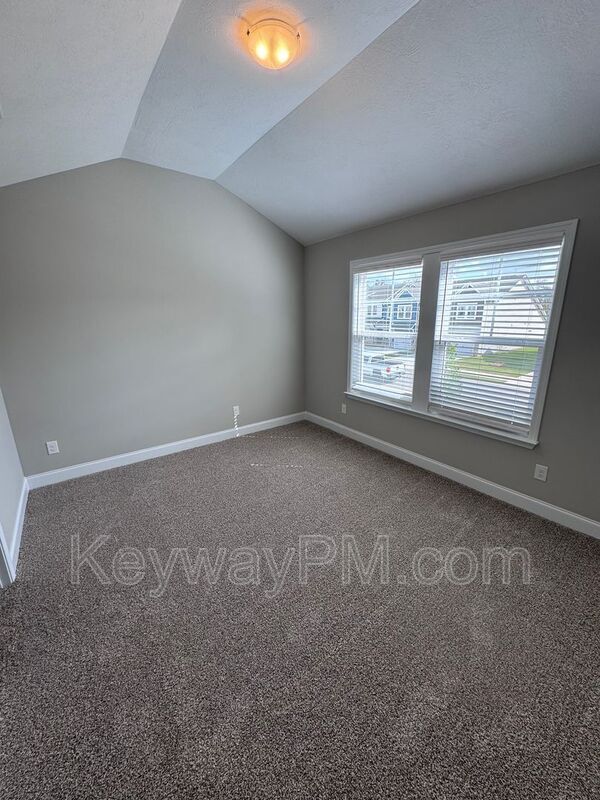 Building Photo - 2071 Denmark Ave SE