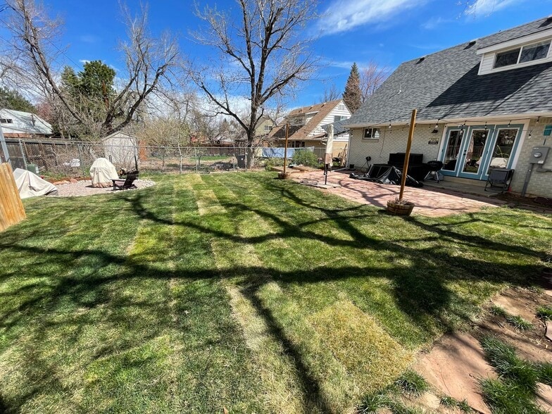 Building Photo - 4585 Martin Dr