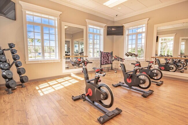 Building Photo - 194 Snowbell Ct