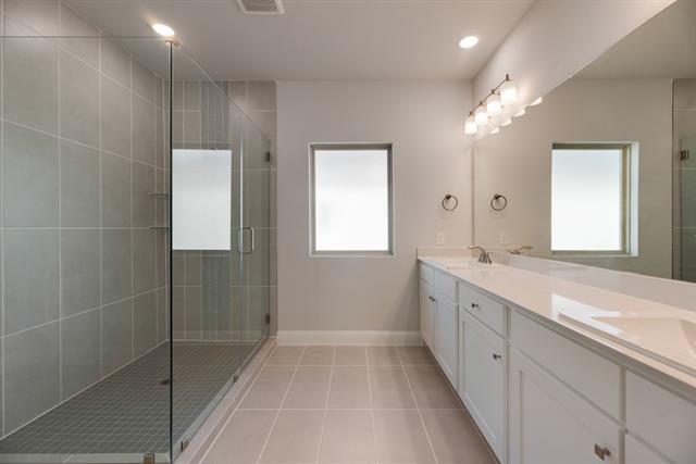 Building Photo - 7005 Sunset Blvd