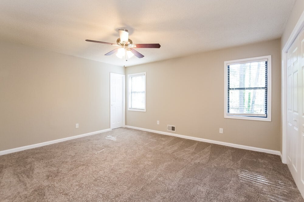 Building Photo - 3055 Sumit Wood Dr NW