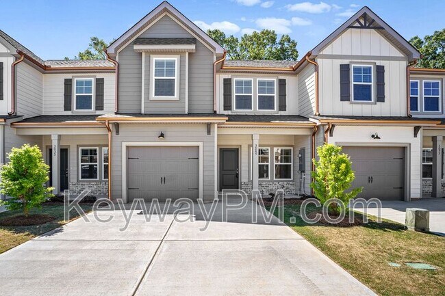 Building Photo - 3133 Venetian Dr