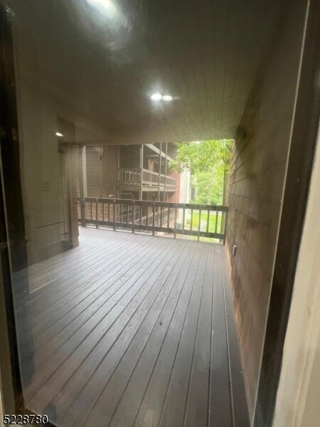 Building Photo - 17 Osprey Rd