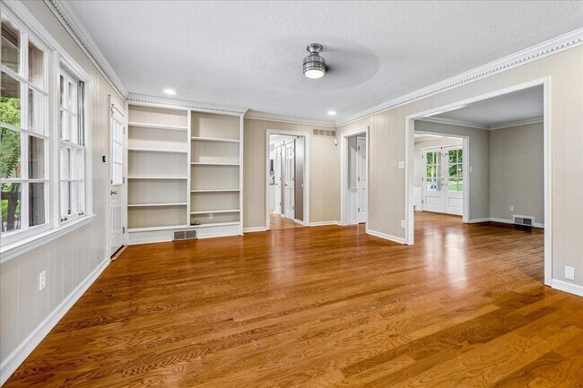 Building Photo - 2836 Baytown Cove