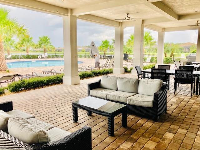 Building Photo - 6515 Clairborne Ln