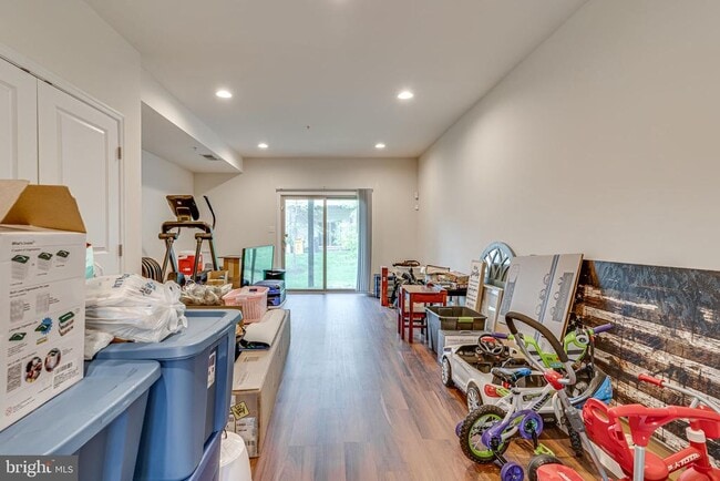 Building Photo - 7246 Winding Hills Dr