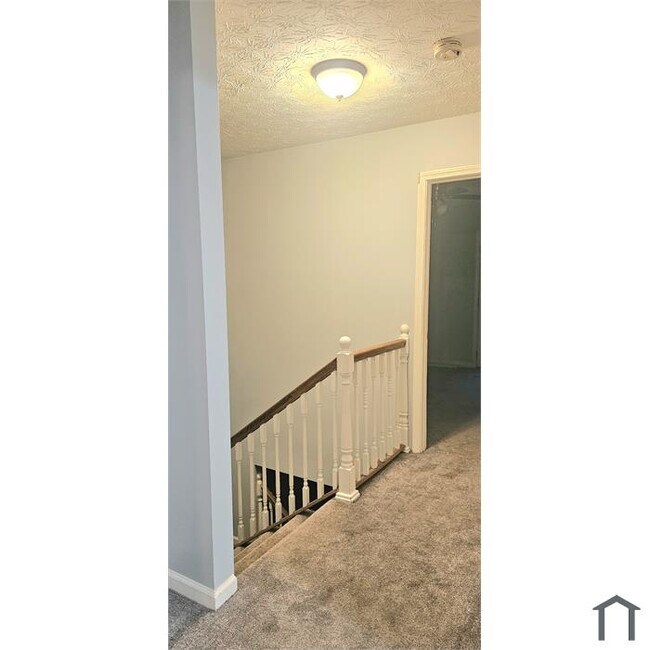Building Photo - 4513 Golf Vista Cir