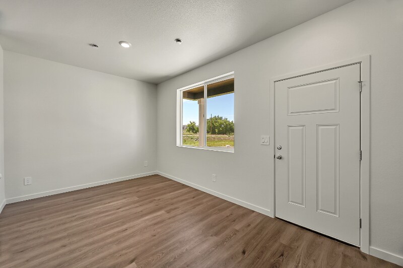 Building Photo - 507 Condor Wy