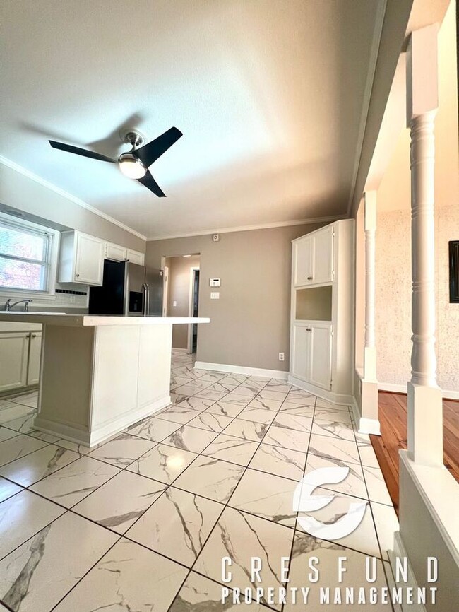 Building Photo - ? Modern 3 Bedroom / 2 Bath Home – A Cook’s Dream Kitchen & Perfect Outdoor Oasis! ?