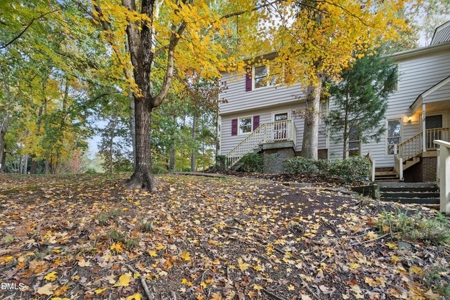 Building Photo - 6422 English Oaks Dr