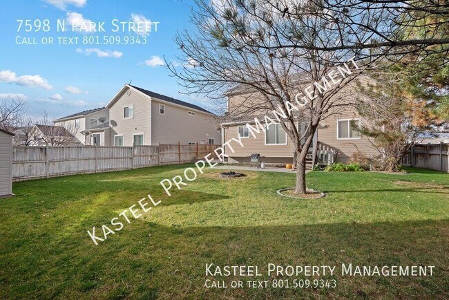 Building Photo - 7598 N Park St